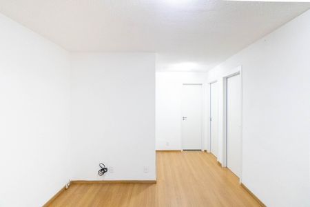 Sala de apartamento para alugar com 2 quartos, 45m² em Campo Grande, Rio de Janeiro