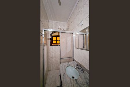 Casa para alugar com 194m², 3 quartos e 2 vagasBanheiro da suíte