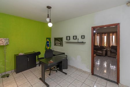Escritório  de casa para alugar com 2 quartos, 120m² em Vila Carlota, Sumaré