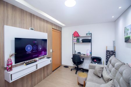 Sala de apartamento à venda com 2 quartos, 48m² em Empresarial do Mandu, Contagem