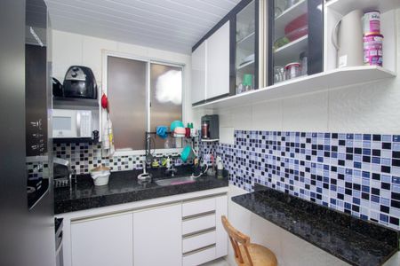 Apartamento à venda com 48m², 2 quartos e 1 vagaCozinha e Área de Serviço