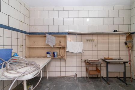 Casa à venda com 250m², 2 quartos e 2 vagasÁrea de Serviço