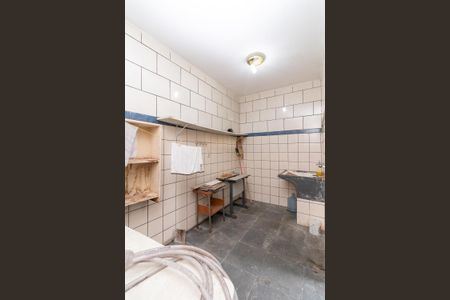 Casa à venda com 250m², 2 quartos e 2 vagasÁrea de Serviço