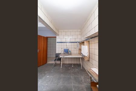 Casa à venda com 250m², 2 quartos e 2 vagasÁrea de Serviço
