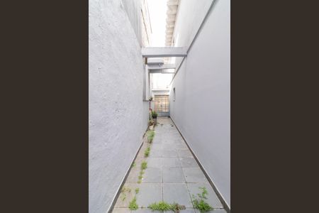 Casa à venda com 250m², 2 quartos e 2 vagasCorredor