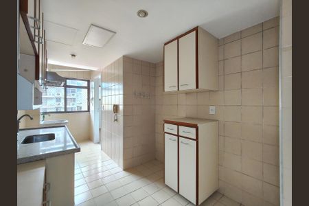 Apartamento à venda com 100m², 3 quartos e 1 vagaCozinha e Área de Serviço