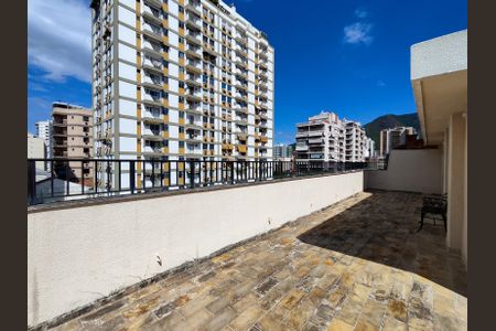 Apartamento à venda com 100m², 3 quartos e 1 vagaÁrea comum - Playground