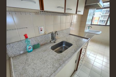 Apartamento à venda com 100m², 3 quartos e 1 vagaCozinha e Área de Serviço