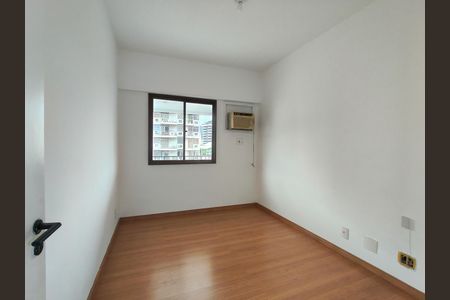 Apartamento à venda com 100m², 3 quartos e 1 vagaQuarto 2
