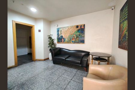 Apartamento à venda com 100m², 3 quartos e 1 vagaFachada e portaria