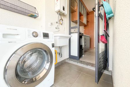 Apartamento à venda com 62m², 2 quartos e 1 vagaÁrea de Serviço