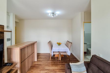 Apartamento à venda com 56m², 2 quartos e 1 vagaSala