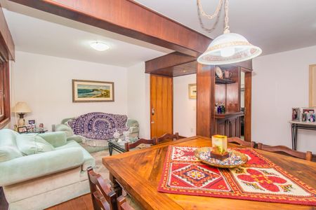 Apartamento à venda com 3 quartos, 233m² em Mont’Serrat, Porto Alegre