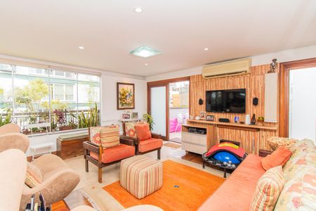 Apartamento à venda com 3 quartos, 233m² em Mont’Serrat, Porto Alegre