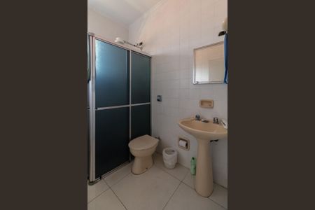 Casa à venda com 300m², 3 quartos e 2 vagasBanheiro