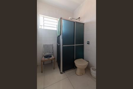 Casa à venda com 300m², 3 quartos e 2 vagasBanheiro