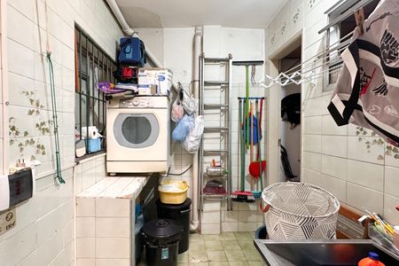 Casa à venda com 95m², 3 quartos e 1 vagaÁrea de Serviço