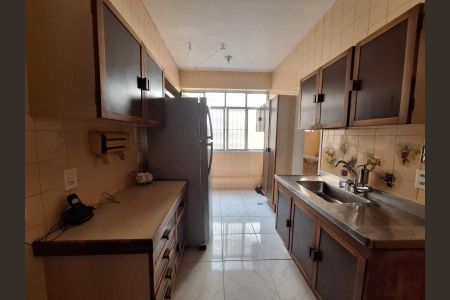 Cozinha de apartamento à venda com 2 quartos, 80m² em Copacabana, Rio de Janeiro