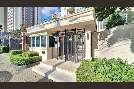 Apartamento à venda com 105m², 3 quartos e 2 vagasFachada