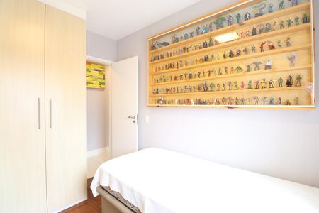 Apartamento à venda com 105m², 3 quartos e 2 vagasQuarto 2