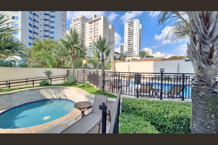 Apartamento à venda com 105m², 3 quartos e 2 vagasÁrea comum - Piscina