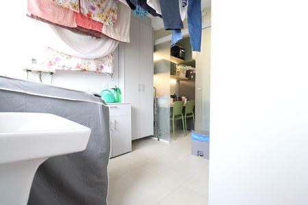 Apartamento à venda com 105m², 3 quartos e 2 vagasCozinha e Área de Serviço