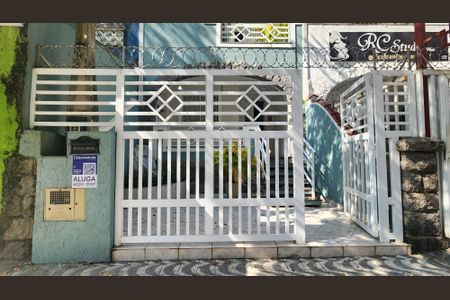 Casa para alugar com 211m², 3 quartos e 1 vagaFachada