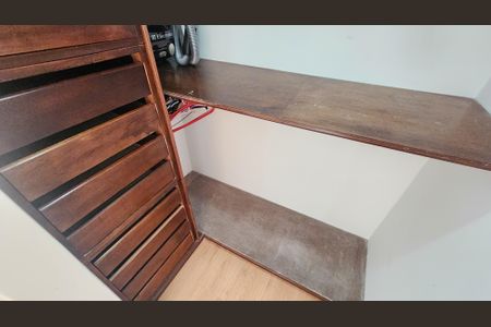 Casa para alugar com 211m², 3 quartos e 1 vagaCloset da suíte 2