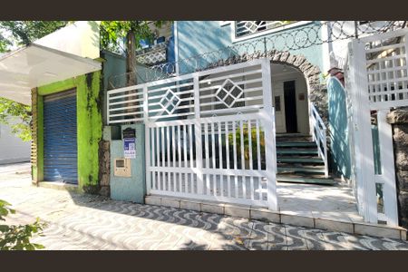 Casa para alugar com 211m², 3 quartos e 1 vagaFachada ADESIVO INSTALADO