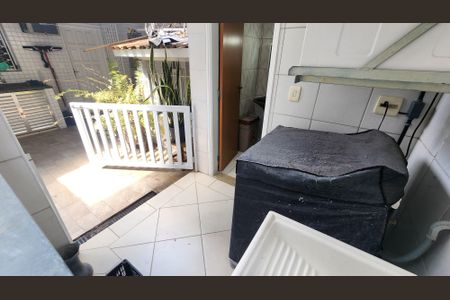 Casa para alugar com 211m², 3 quartos e 1 vagaÁrea de Serviço