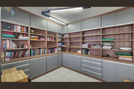 Casa para alugar com 211m², 3 quartos e 1 vagaEscritório