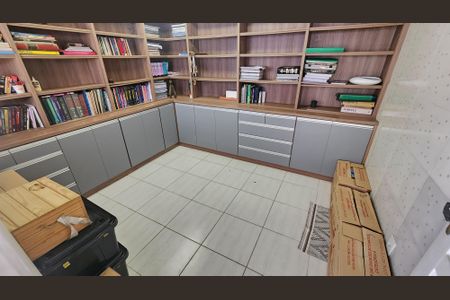 Casa para alugar com 211m², 3 quartos e 1 vagaEscritório