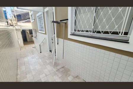 Casa para alugar com 211m², 3 quartos e 1 vagaQuintal