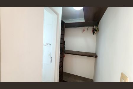 Casa para alugar com 211m², 3 quartos e 1 vagaCloset da suíte 2