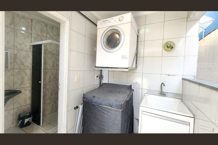 Casa para alugar com 211m², 3 quartos e 1 vagaDetalhe da area de serviço