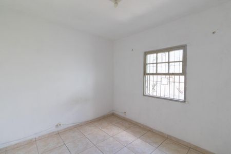 Quarto de casa para alugar com 1 quarto, 50m² em Vila Araguaia, São Paulo