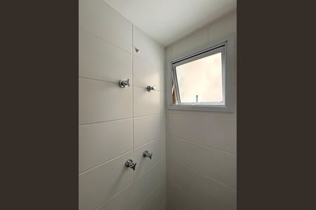 Apartamento à venda com 67m², 2 quartos e 1 vagaBanheiro 