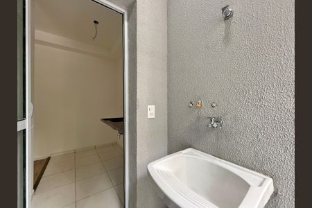 Apartamento à venda com 67m², 2 quartos e 1 vagaÁrea de Serviço
