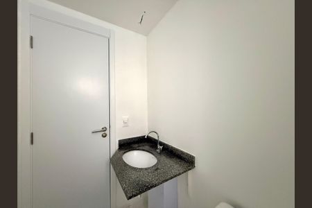 Apartamento à venda com 67m², 2 quartos e 1 vagaBanheiro 