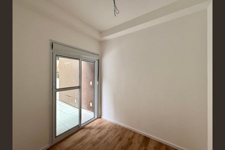 Apartamento à venda com 67m², 2 quartos e 1 vagaQuarto 2