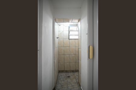 Banheiro de casa para alugar com 1 quarto, 40m² em Vila Santa Teresa (zona Sul), São Paulo