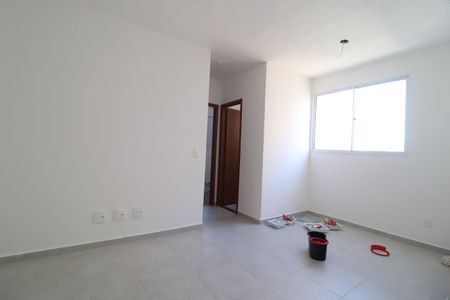 Sala de apartamento para alugar com 2 quartos, 50m² em Shopping Park, Uberlândia