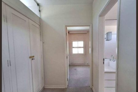 Casa à venda com 4 quartos, 430m² em Bela Aliança, São Paulo