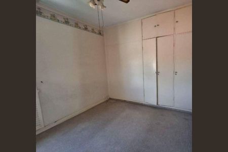 Casa à venda com 4 quartos, 430m² em Bela Aliança, São Paulo