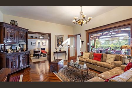 Casa à venda com 4 quartos, 420m² em Pacaembu, São Paulo