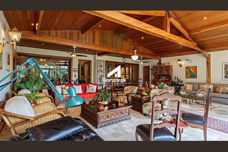 Casa à venda com 4 quartos, 420m² em Pacaembu, São Paulo