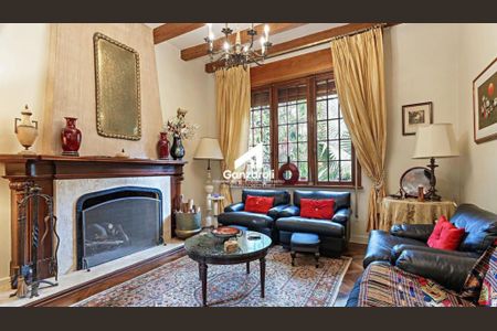 Casa à venda com 4 quartos, 420m² em Pacaembu, São Paulo