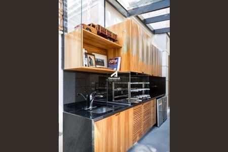 Casa à venda com 230m², 3 quartos e 5 vagas