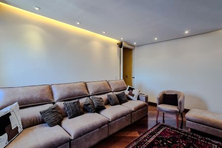 Apartamento para alugar com 600m², 4 quartos e 5 vagasSala de TV