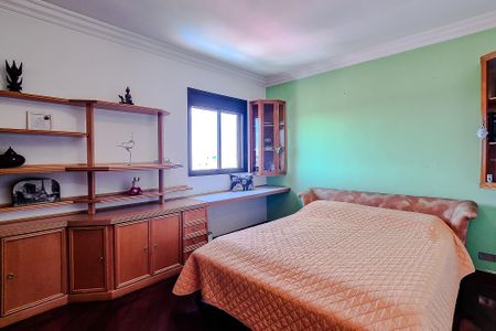 Apartamento para alugar com 600m², 4 quartos e 5 vagasQuarto 2 - Suíte